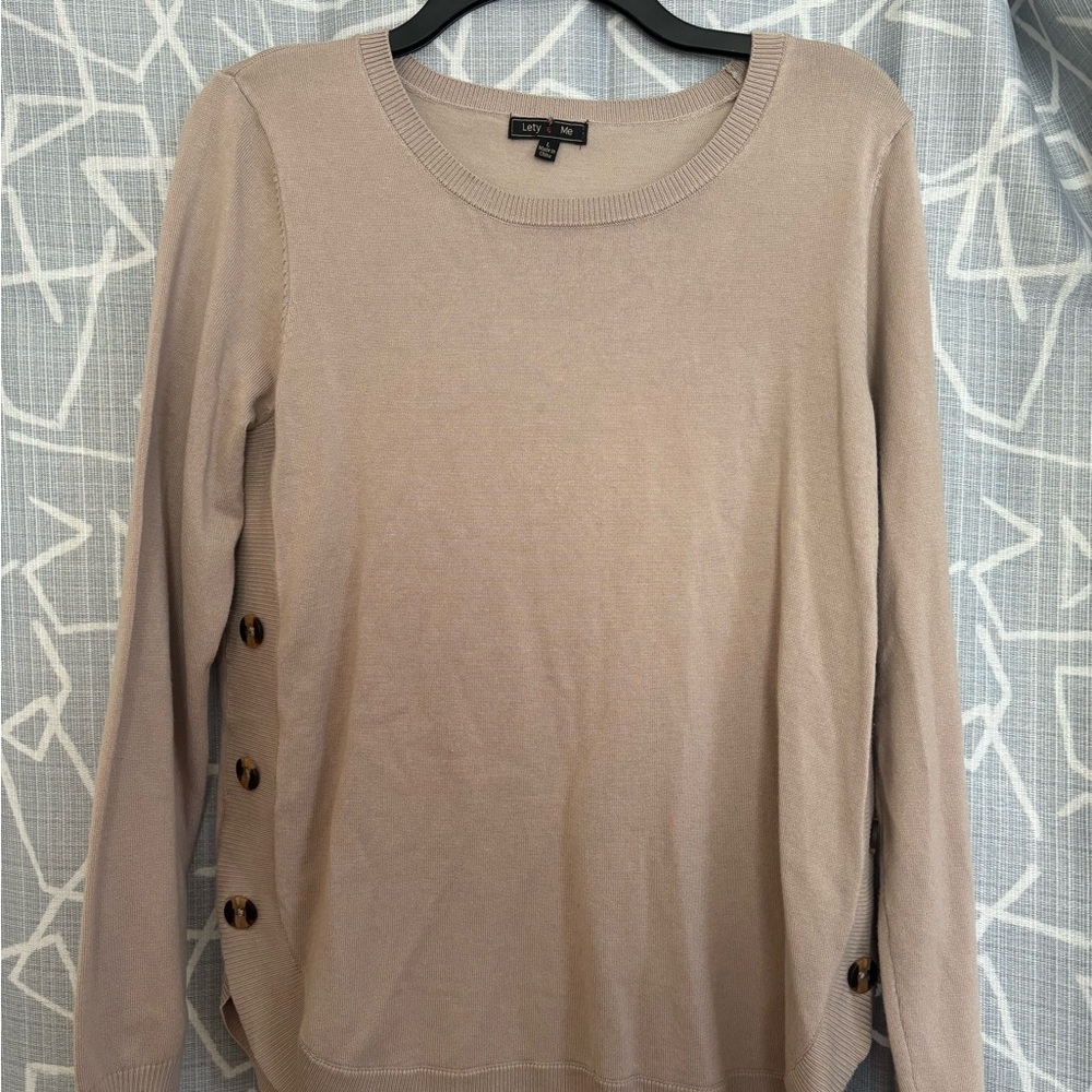 Letty & Me Taupe Lightweight Sweater with Side Button Detail - Size Large